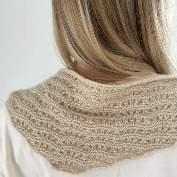 imgi 4 Peacock scarf 7 le knit lene holme samsoee samsoe strikkeopskrift p fire naturale de crosetat