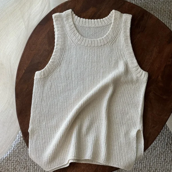 imgi 7 Chantal Top pattern 4 df05d798 3269 4b64 bbdf 7de40f669fb1 fire naturale de crosetat