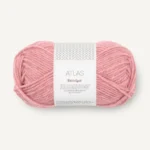 imgi 44 21144523 rosewater melange 300dpi noste fire naturale de crosetat